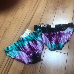 New with Tags Island Escape Womens  Swimsuit Tiki Pant bottoms in size 8.
